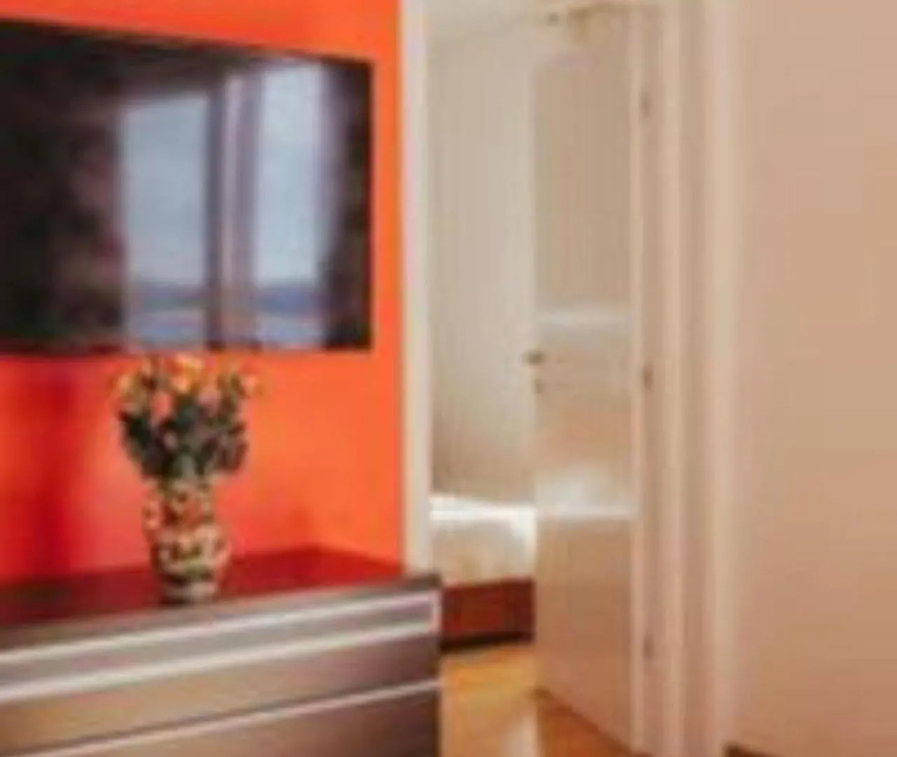 Daire Lovely 1-Bedroom Apt W/ Seaview + Free Parking Trogir